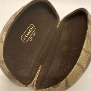 COACH Signature Monogram case